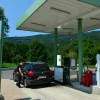 Prix du carburant en hausse sur totem de station service