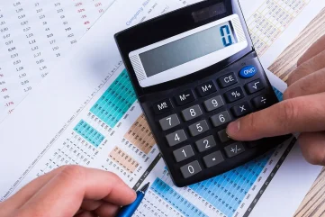 Lecture attentive d’un contrat de crédit à la consommation