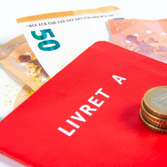 Livret d’épargne classique ou digital où placer ton premier revenu