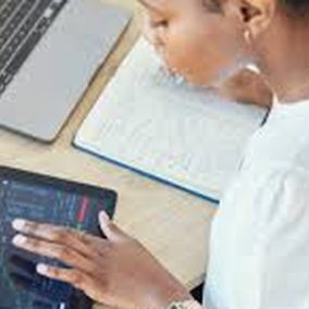 Gérer ton mois avec un petit salaire sans galérer